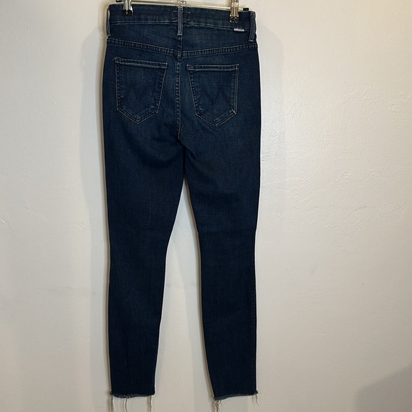 MOTHER HIGH WAISTED LOOKER  ANKLE FRAY JEANS size 24 - Picture 4 of 12